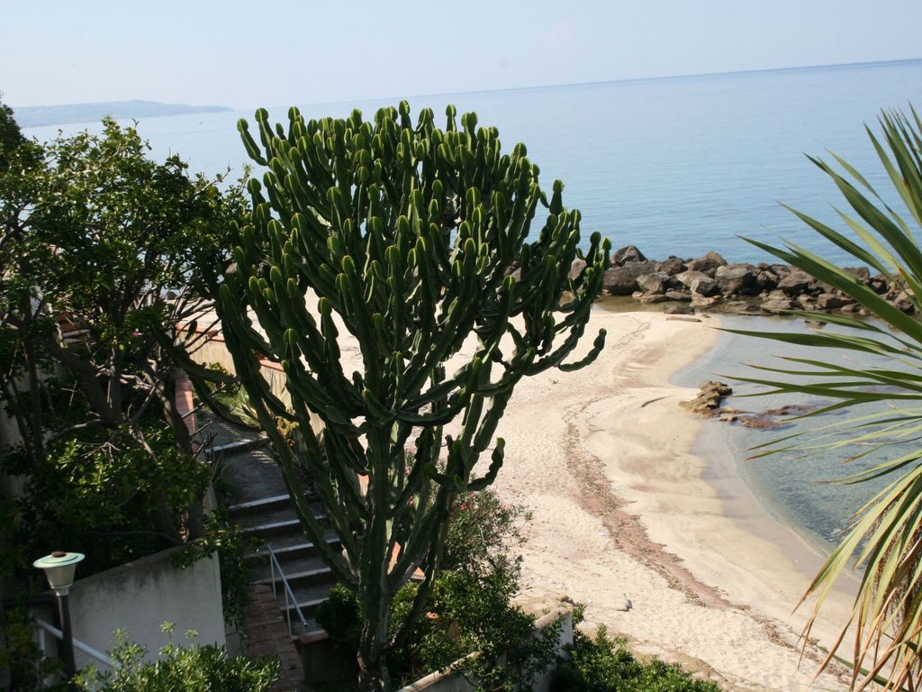 Villa Laura am Meer - P1