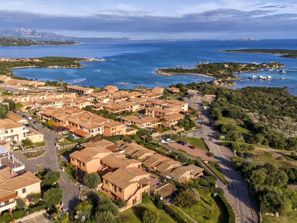 D4 - I1, Baia de Bahas