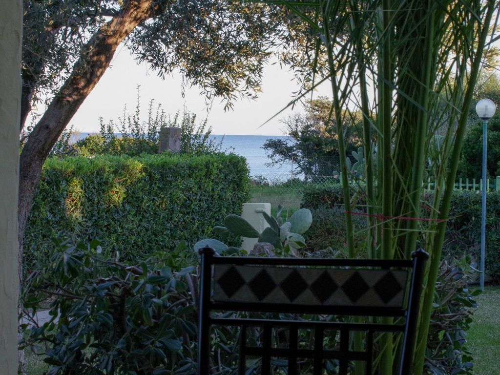 Schöne, neu renovierte Villa direkt am Strand in Costa Rei