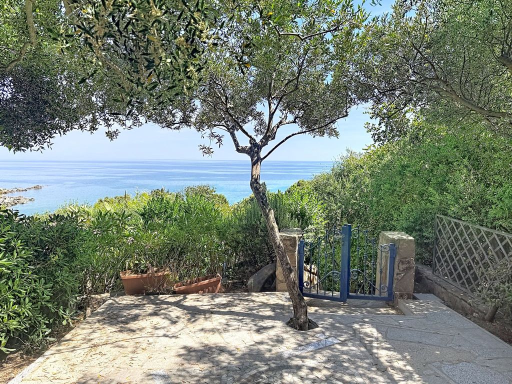 Porto Luna 1