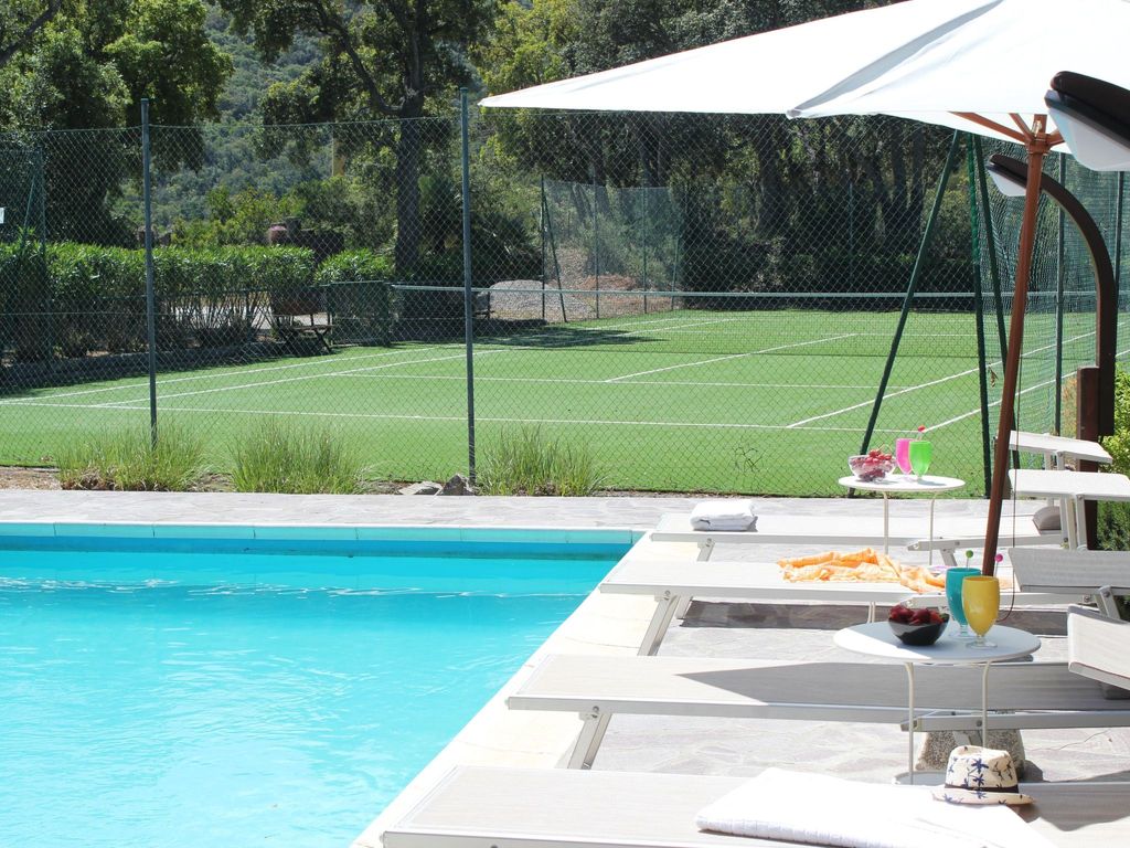 "Villa EnriMar" mit privatem Pool