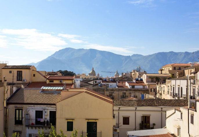 Wohnung im Stadtzentrum von Palermo, nur einen Steinwurf vom Teatro Massimo ent