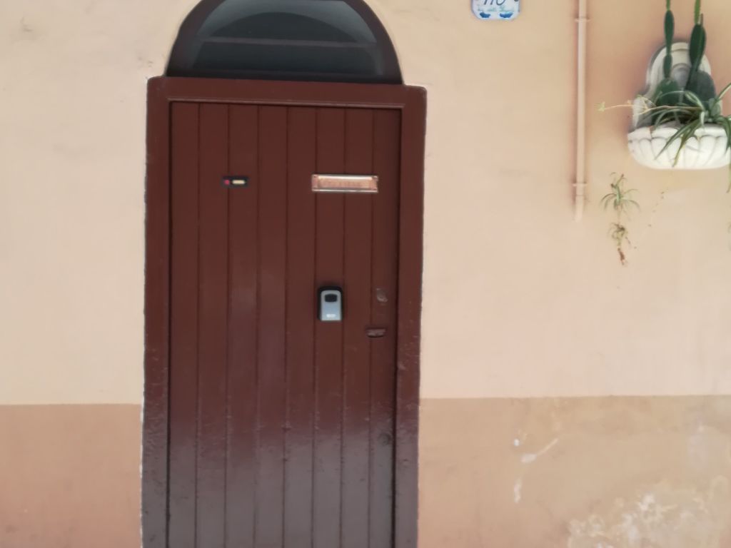 Wohnung mit Balkon