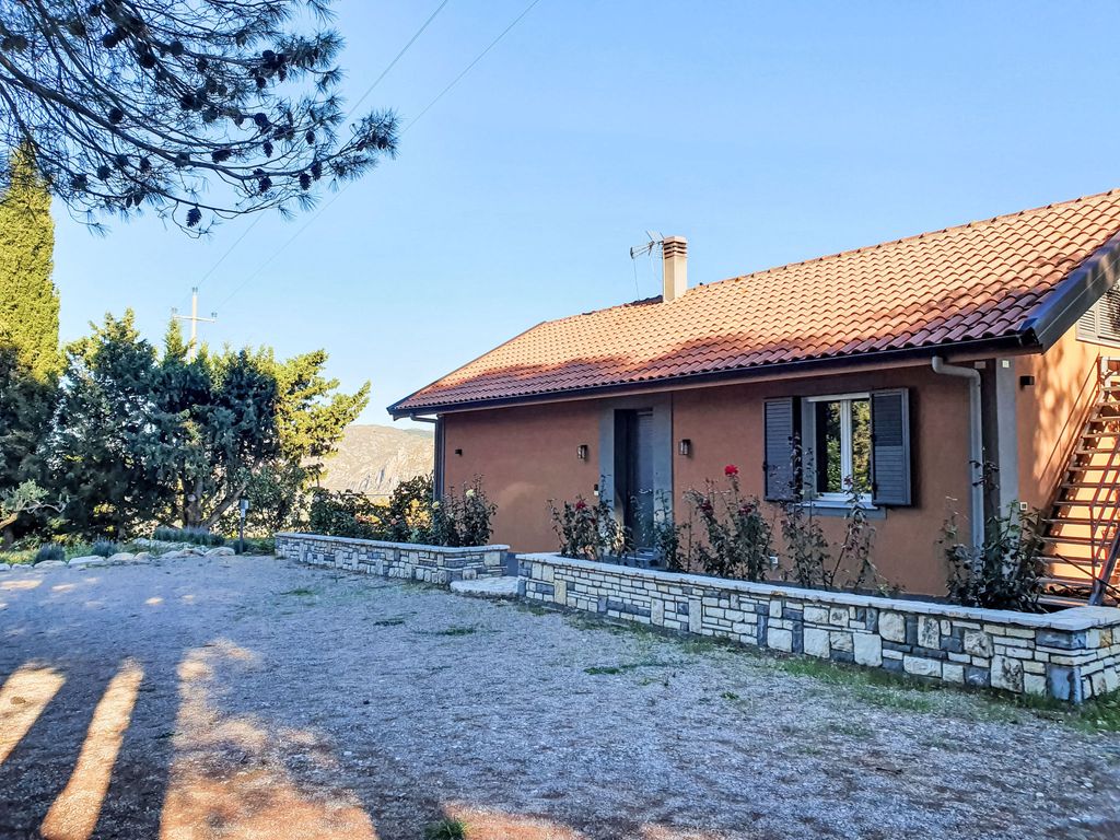 Ginestra
