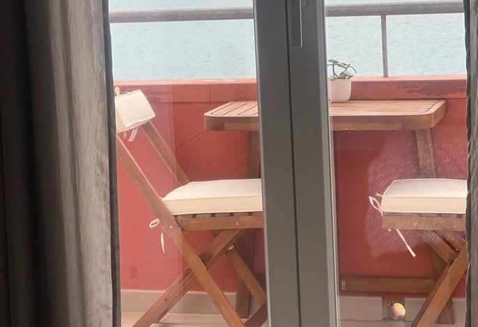 Daniele mit Meerblick – Foto 2