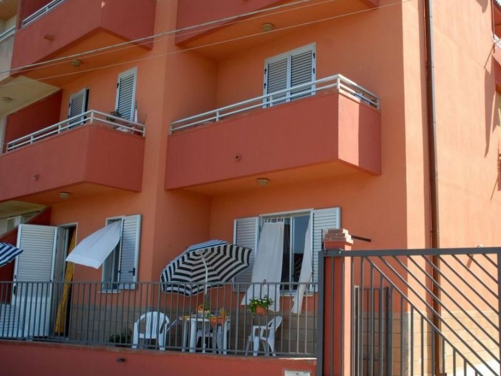 Wohnung in Balestrate mit kostenlosem Parkplatz