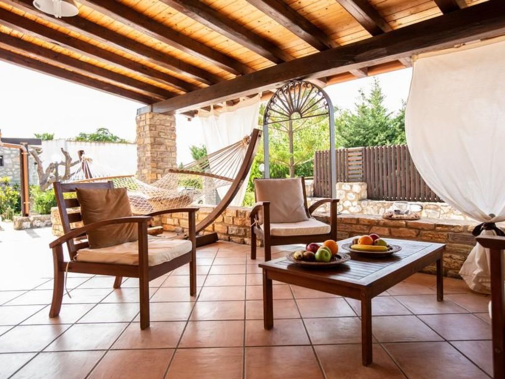 Ferienvilla mit privatem Pool für 7 Personen mit Garten