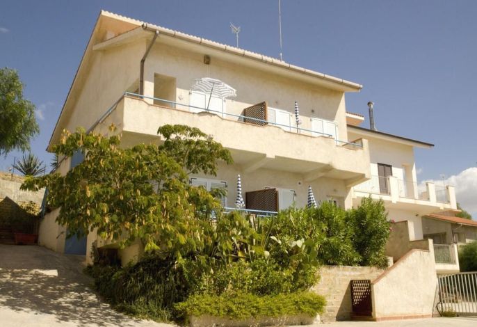 Appartement in Sciacca mit Terrasse und Grill – Foto 4
