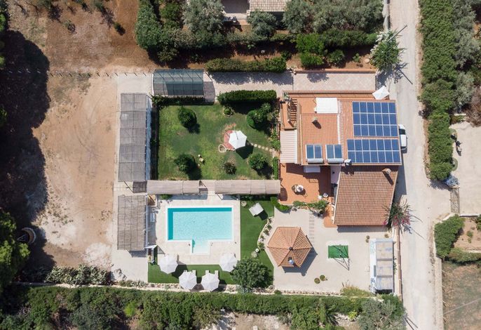 Angenehmes Haus mit privatem Pool – Foto 4