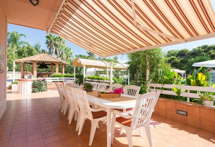 Angenehmes Haus mit privatem Pool – Foto 5