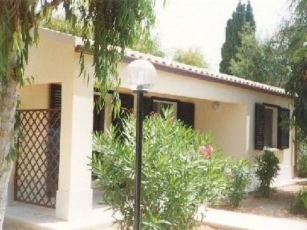 La Perla 9