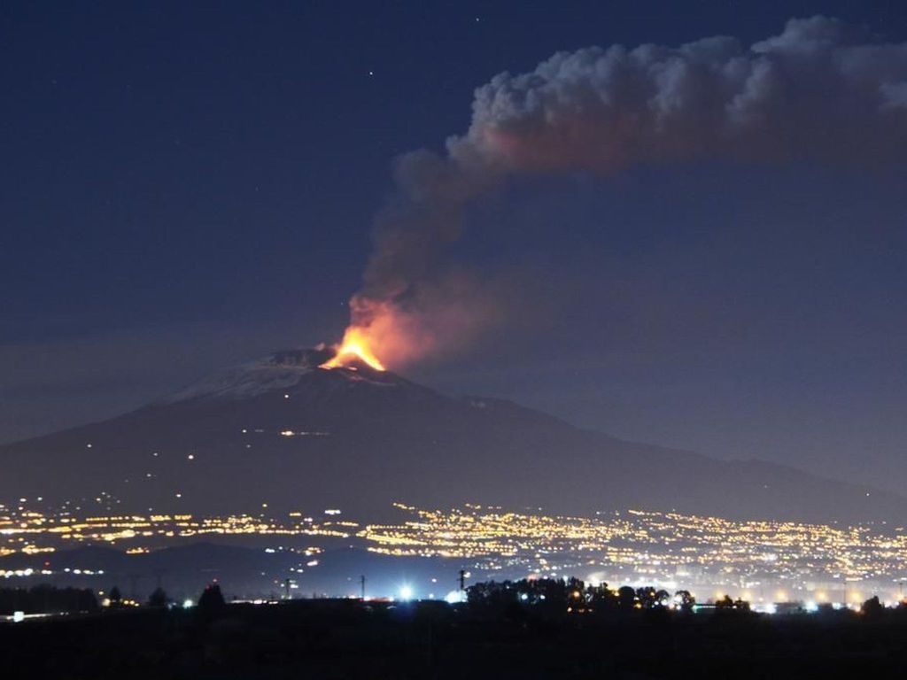 'Etna Dimora' mit Blick aufs Wasser