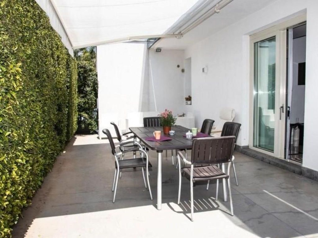 Villa Carlino Holiday