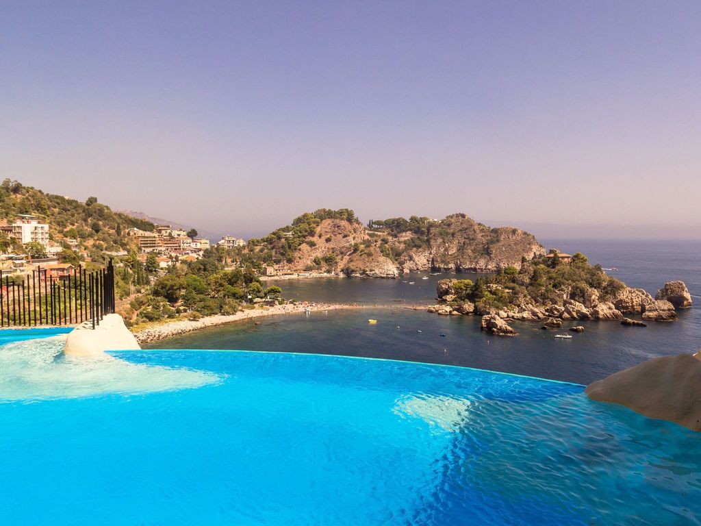 Sea Life in Taormina