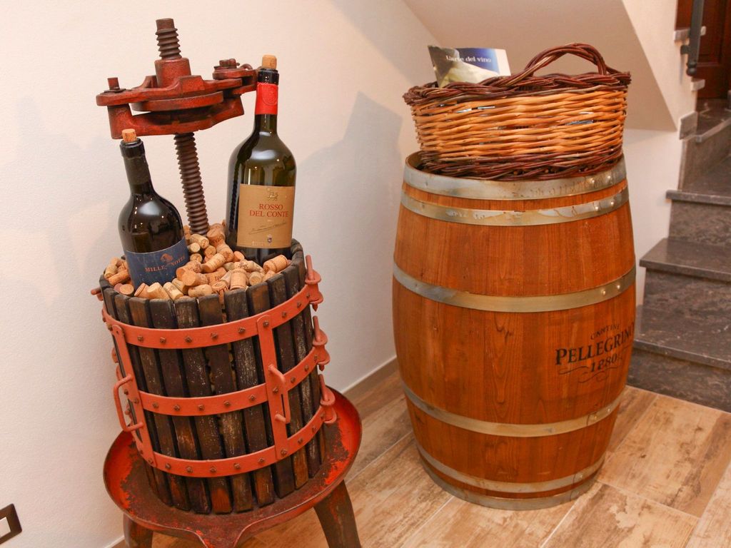 Wine House