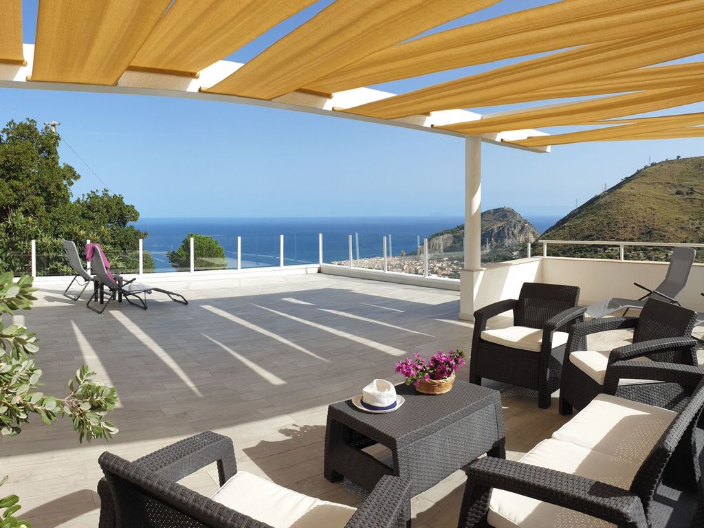mit Privatpool für 10 Personen in Cefalù, Sizilien