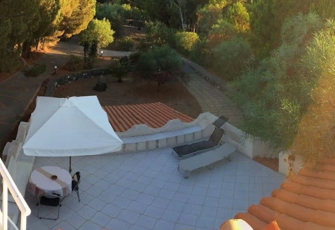 Villa Noir in Vulcanello – Foto 4
