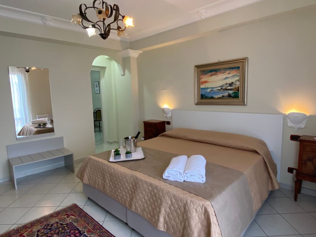 Scala dei Turchi Palace Suiten für 4 Personen in Realmonte
