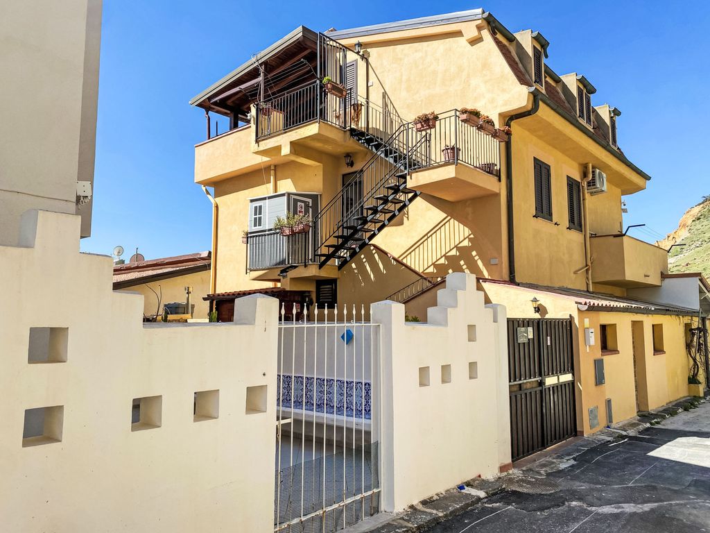 Wohnung an der Scala dei Turchi