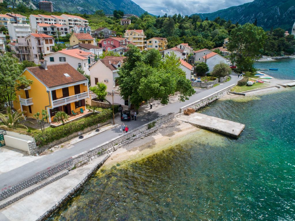 Ferienappartement am Meer mit Terrasse