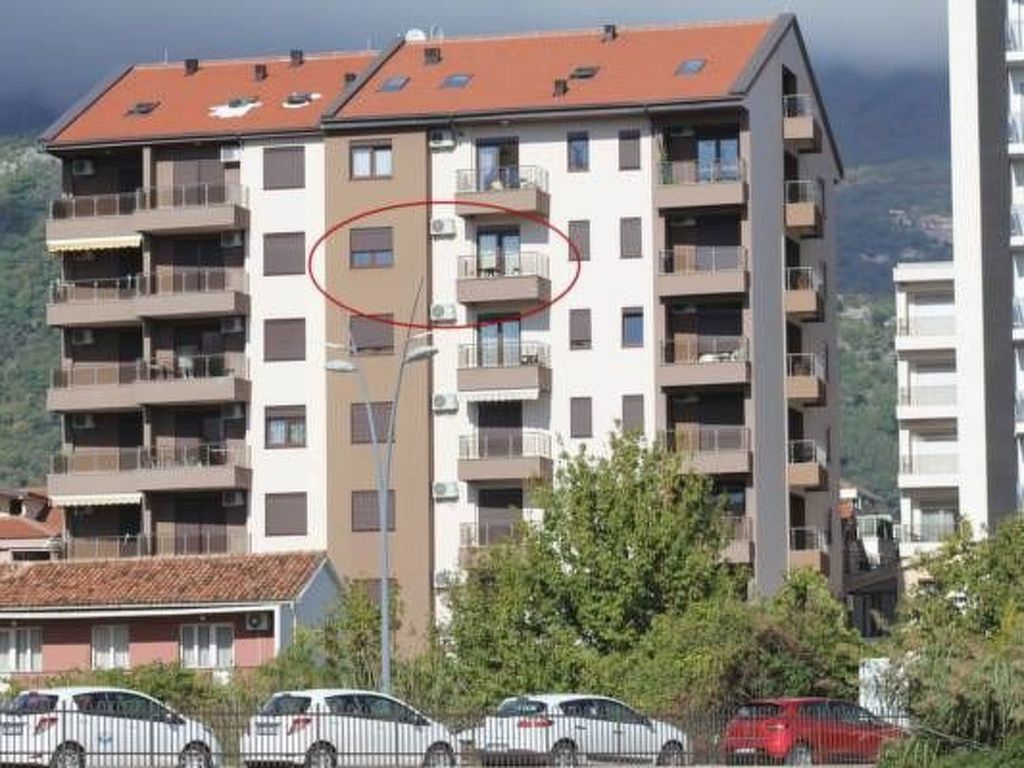 für 4 Personen ca. 45 m&sup2; in Budva, Adriaküste Montenegro (Küste um Budva)