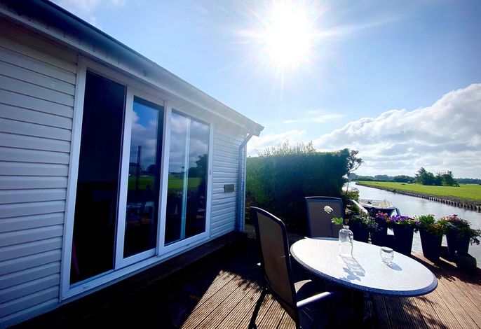 Ela mit Holzgrill, Garten und Terrasse