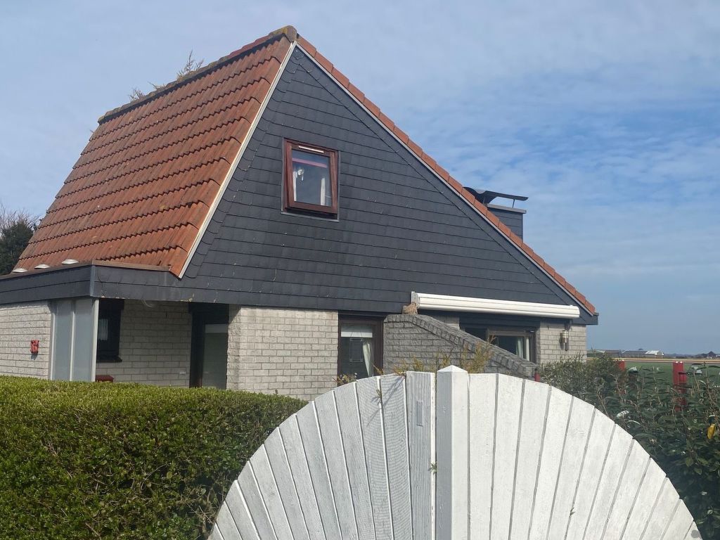 mit gepflegtem Garten in Julianadorp