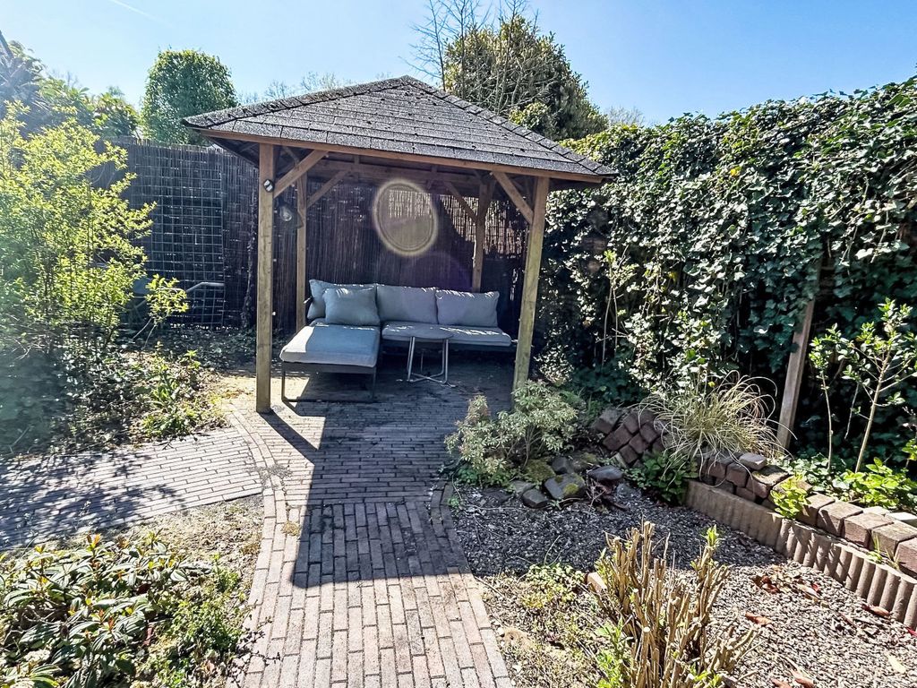 Geräumiges Ferienhaus mitten im Wald