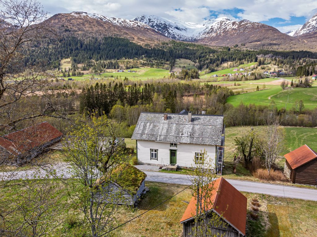 Elvehuset
