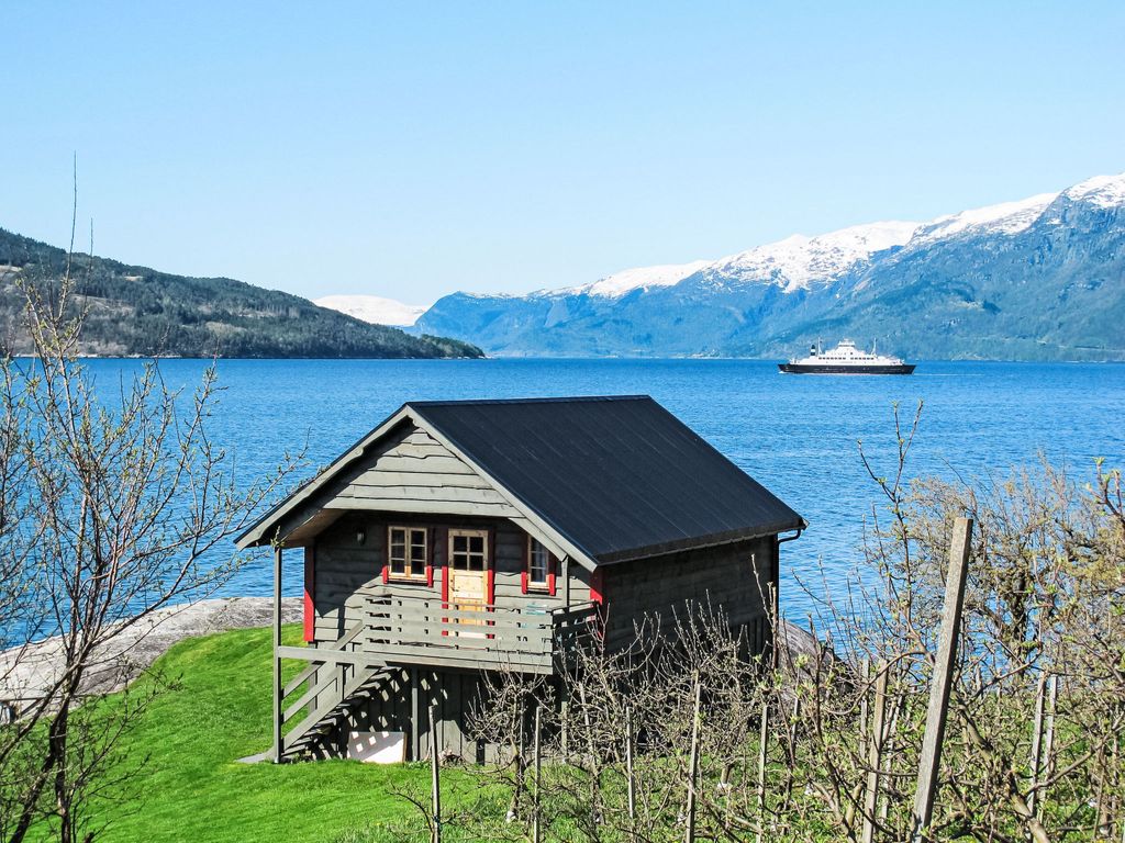 Hardangerrorbu