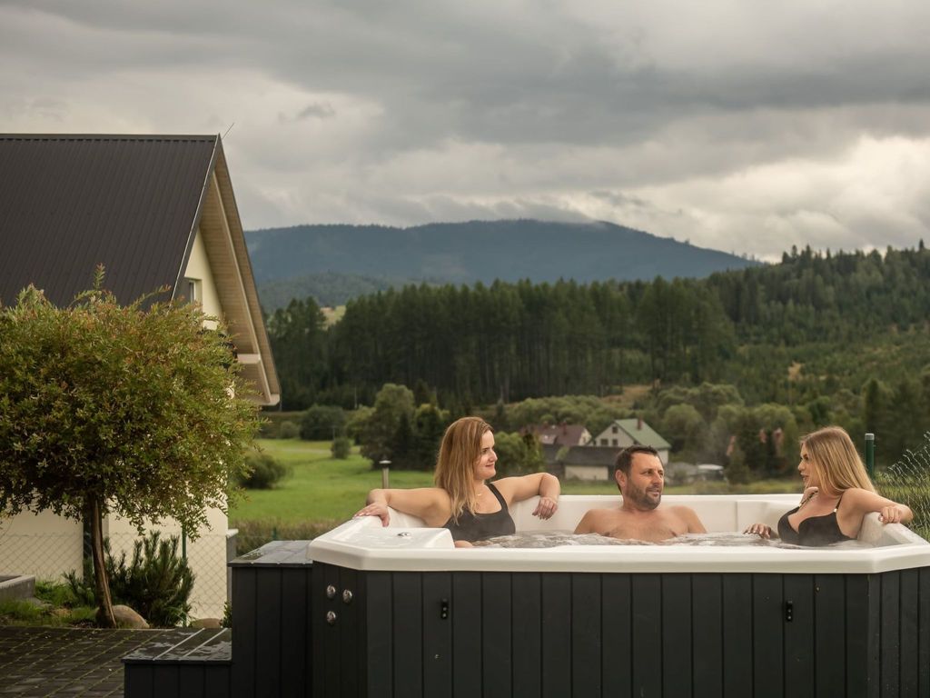 Modernes Ferienhaus in Kiczora mit Großem Garten