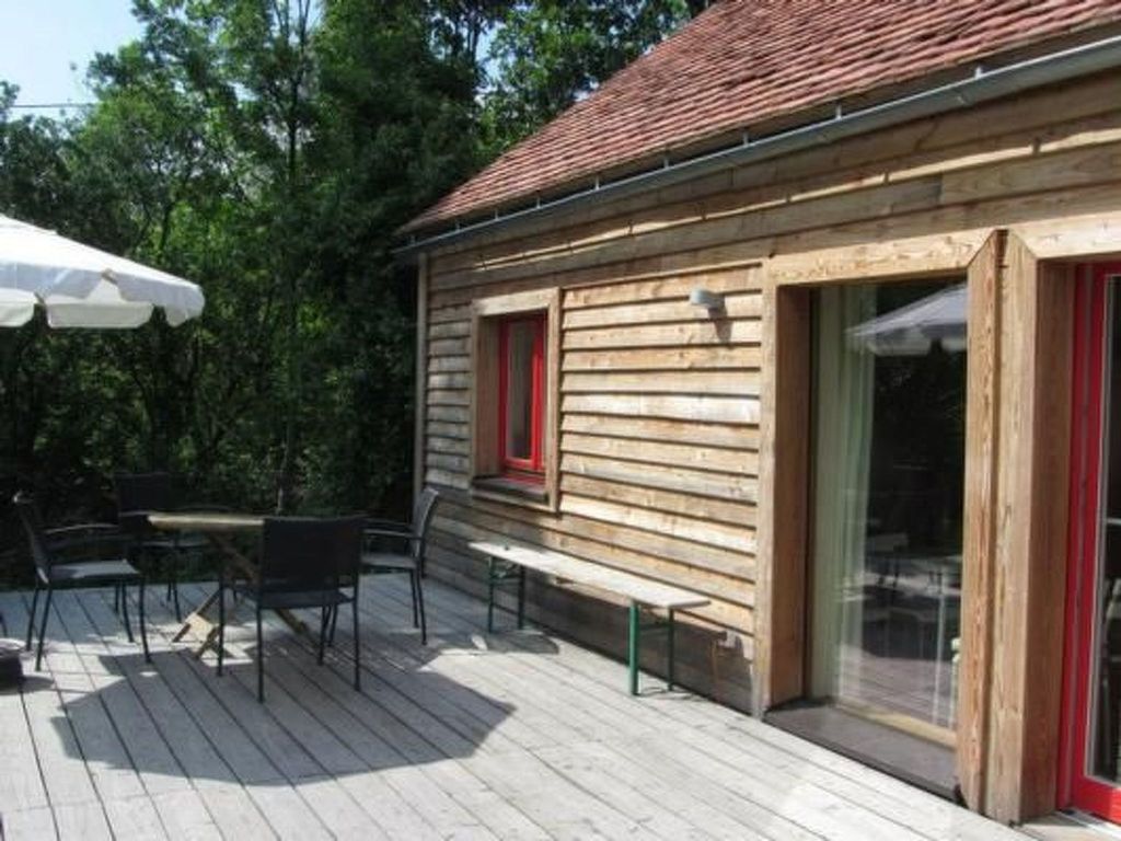 in Gajówka mit Terrasse und Garten