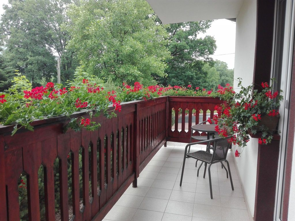 Wohnung "Larch Apartment"
