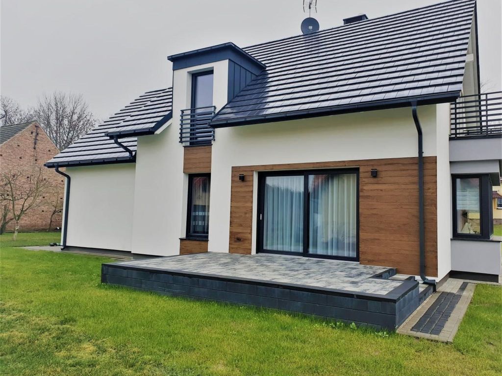 Gemütliches Ferienhaus mit Garten und Seeblick