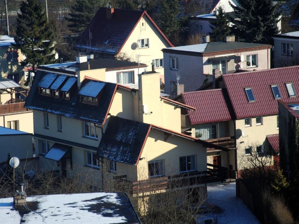 mit Terrasse