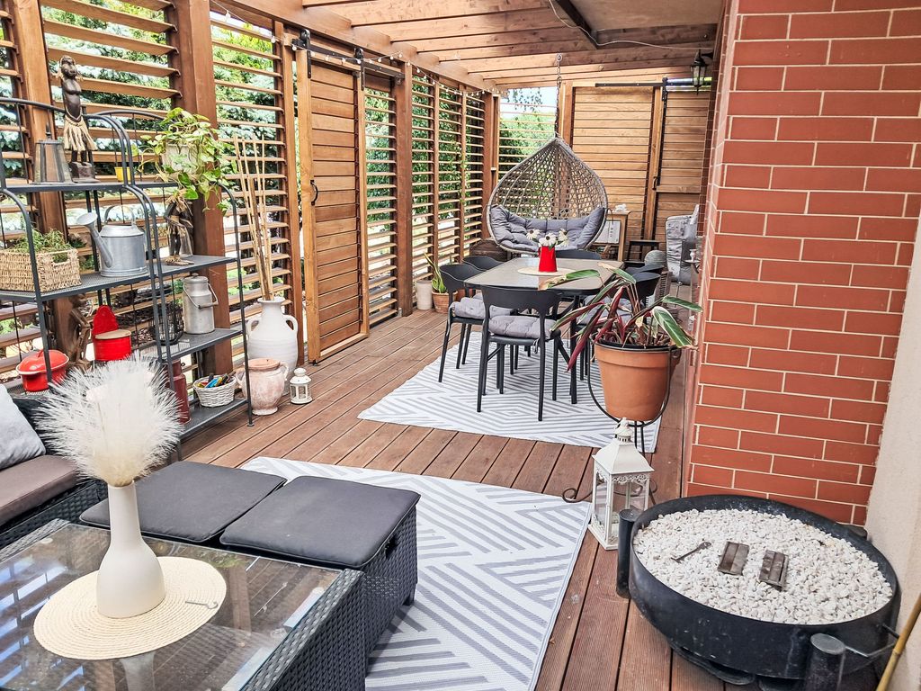 Magnolienhaus mit Sauna und Jacuzzi
