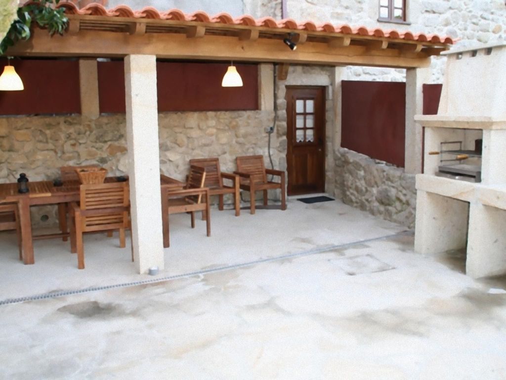 "Großmutters Häuschen" mit überdachter Terrasse