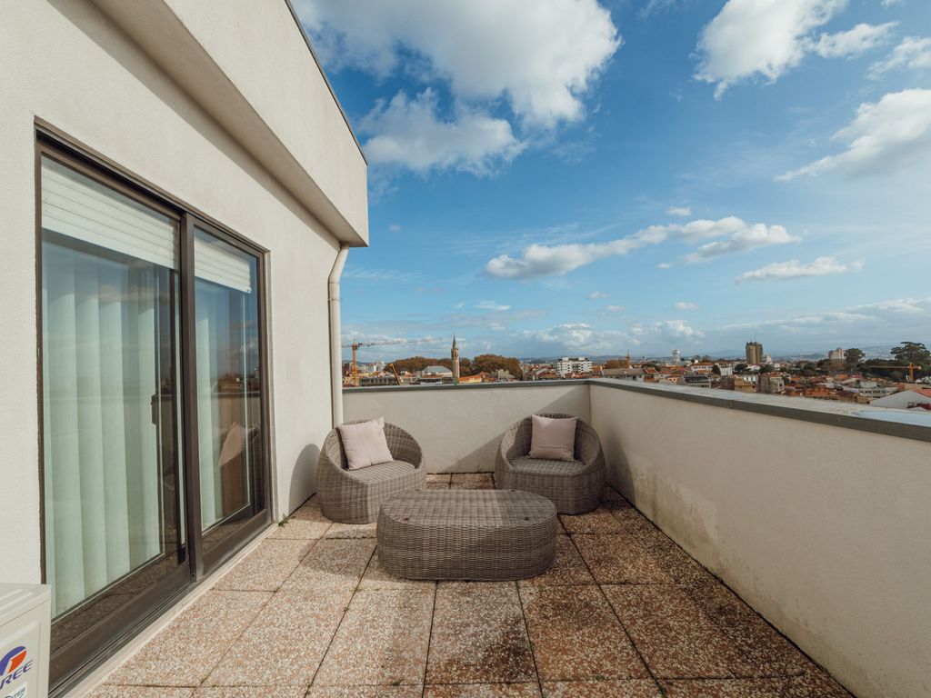 CITY CENTER GRAND SEA VIEW TERRACE by VACATIONY