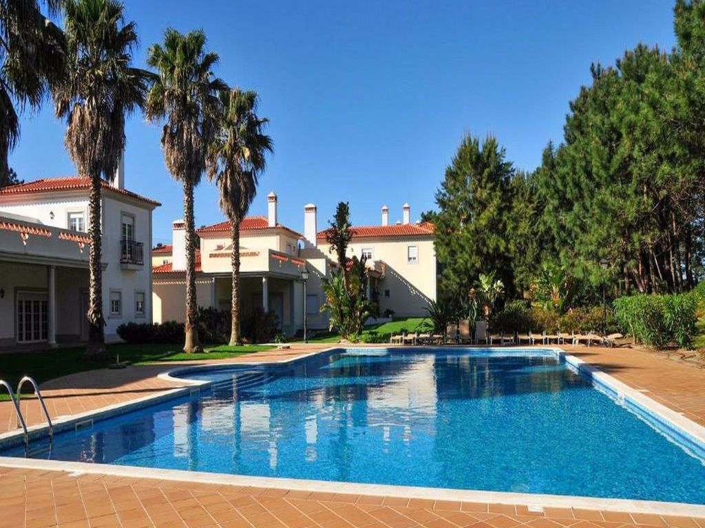 Haus in Praia Pedras del Rey mit 3 Pools 3