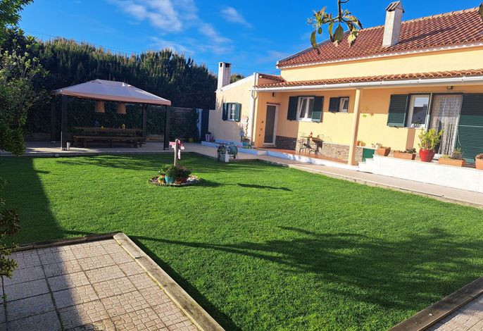 "Casa da Monservia"