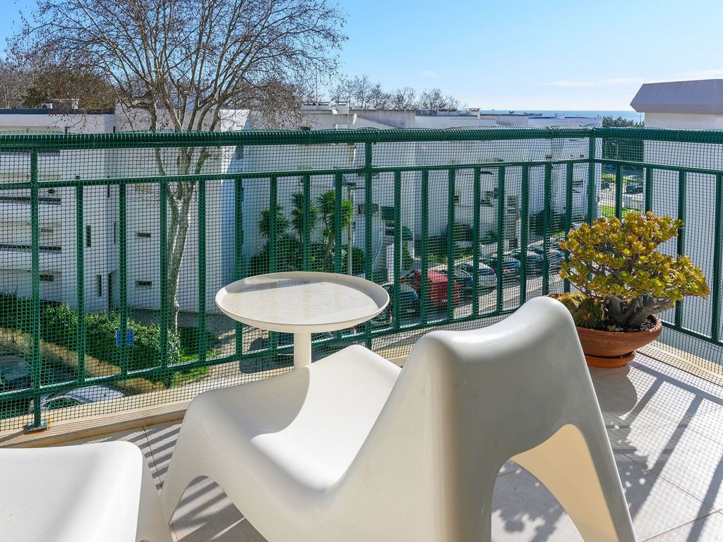 Carcavelos Strand