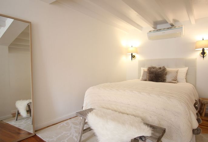 Schicker urbaner Rückzugsort in der Innenstadt, Balkon und Ausblick