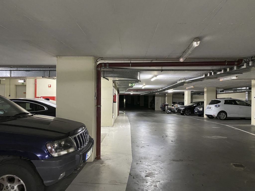 The Metropolitan- Premium-Wohnung mit Balkon, Parkplatz