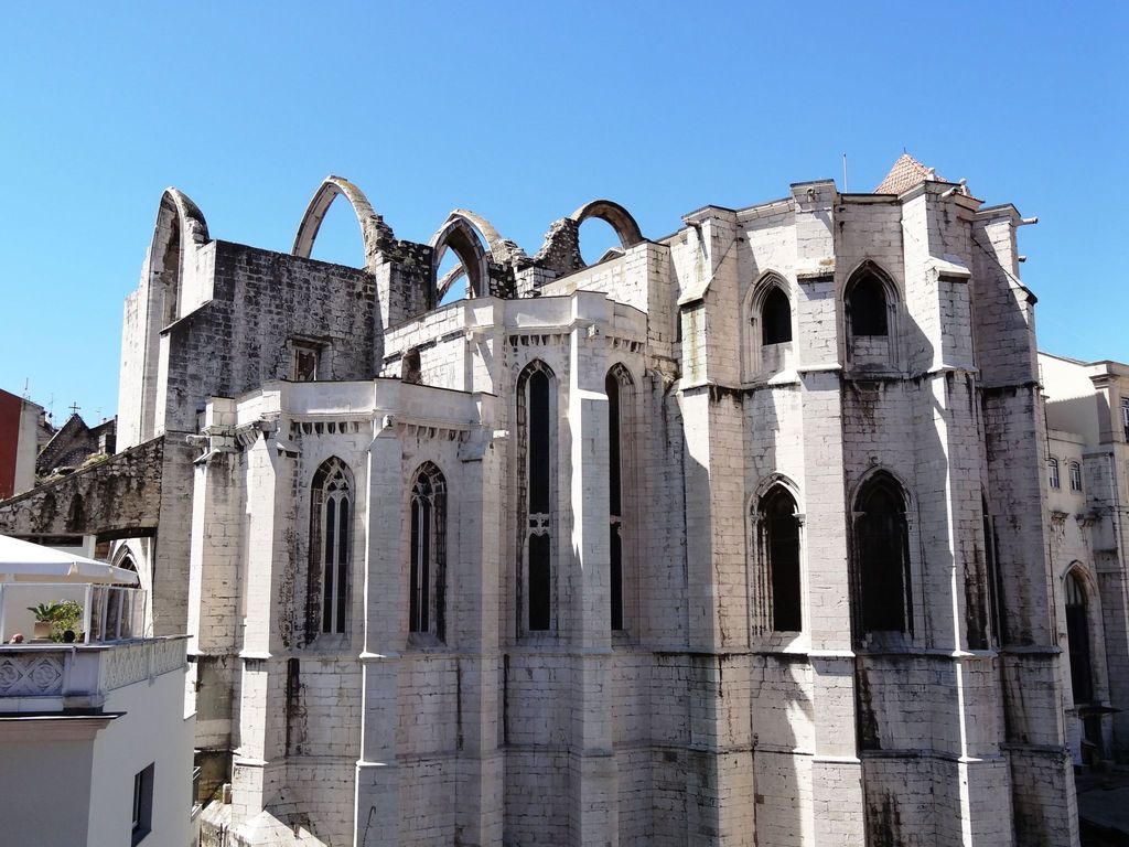 Das exotische Paradies. Majestätischer Aufenthalt im Herzen von Lissabon