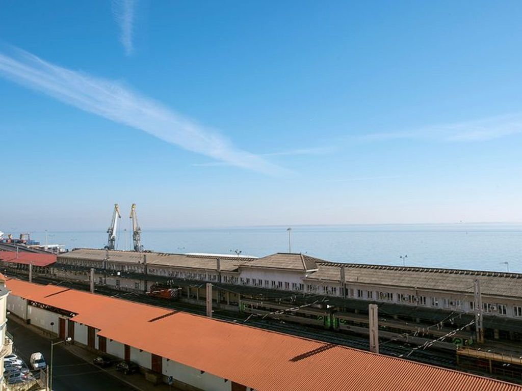 Studio für 19 Personen und 1 Kind in Lissabon
