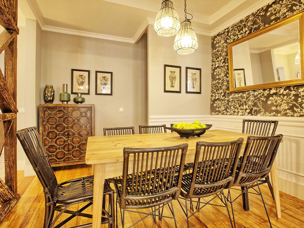 Angel's Chic Duplex
