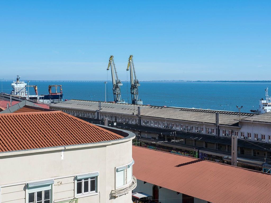 Apolónia 4E