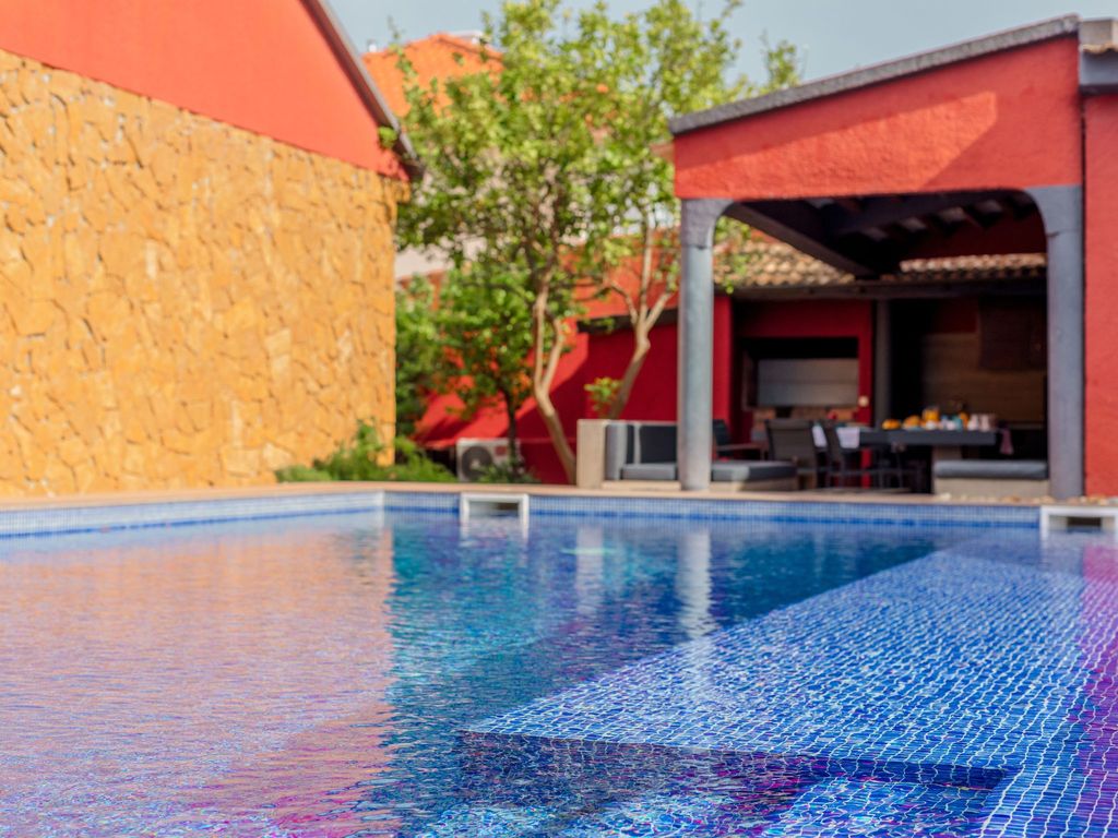 Aroeira Pool House