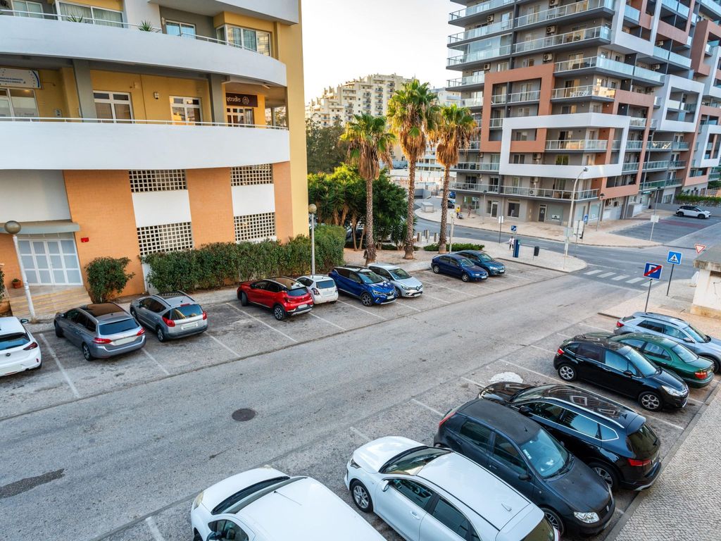 BnB Homes Helle Wohnung in der Nähe der Praia da Rocha