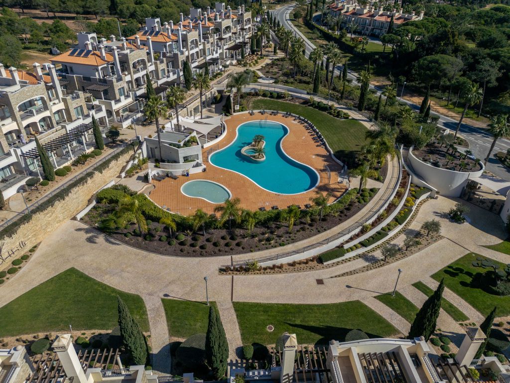 Pine Hills Cristal